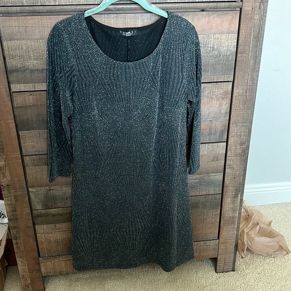 NWOT Sparkly Short Dress, Size L